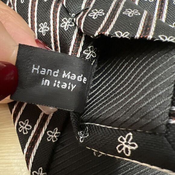 MARIO CALDI Savile Row Luxury Silk Tie Made In Italy 59” L 3.5" W GREAT CONDT. - Picture 10 of 10